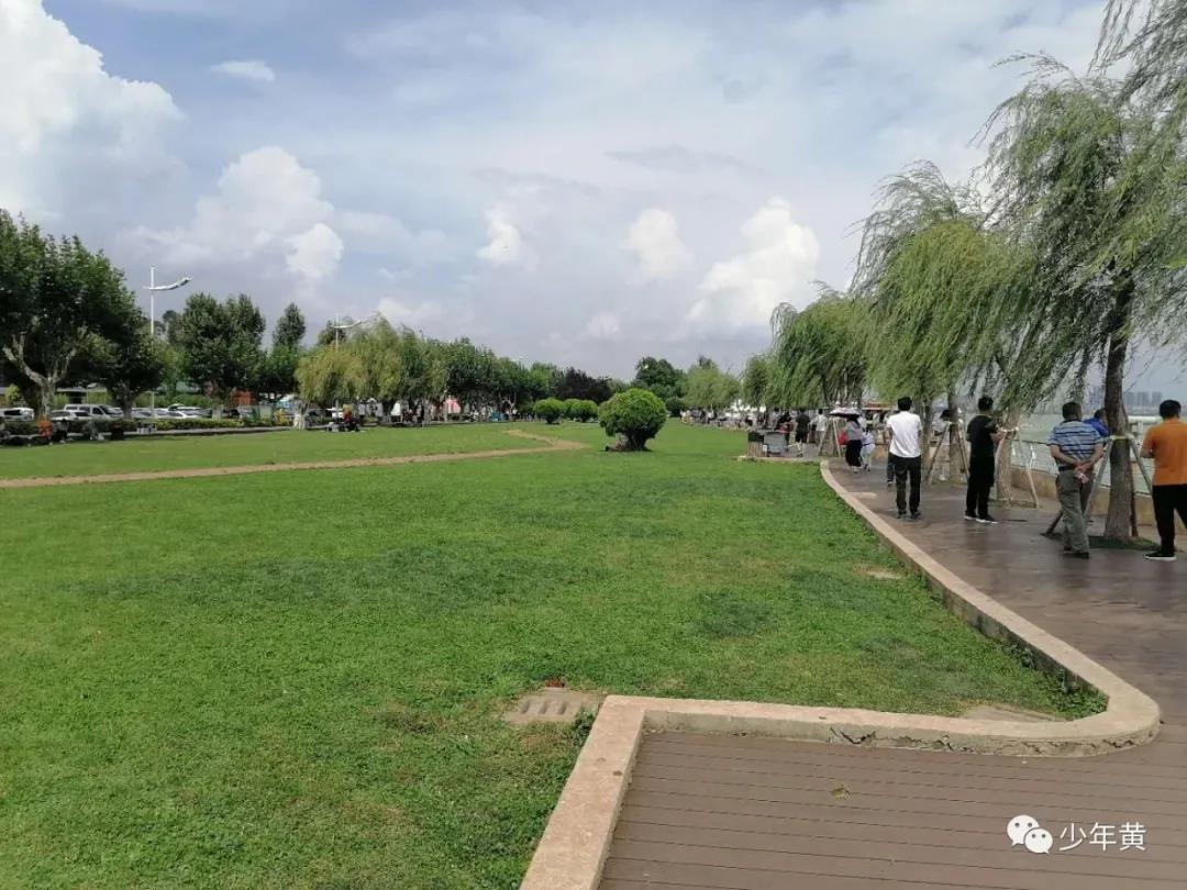 最新昆明滇池、西山地標景區(qū)旅游攻略二